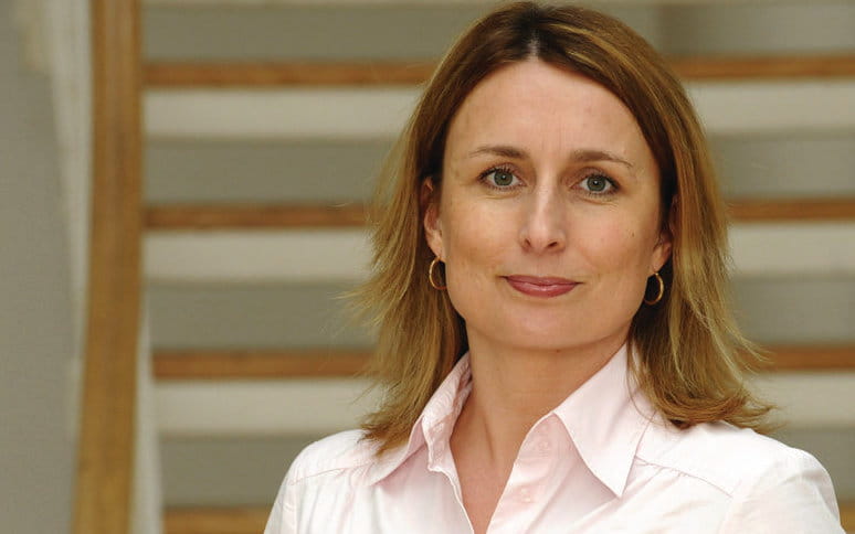 Juniorprofessorin Margarete Halek hat eine Ausbildung als Altenpflegerin absolviert und im Beruf gearbeitet, bevor sie an der Universität Witten/Herdecke Pflegewissenschaft studierte.