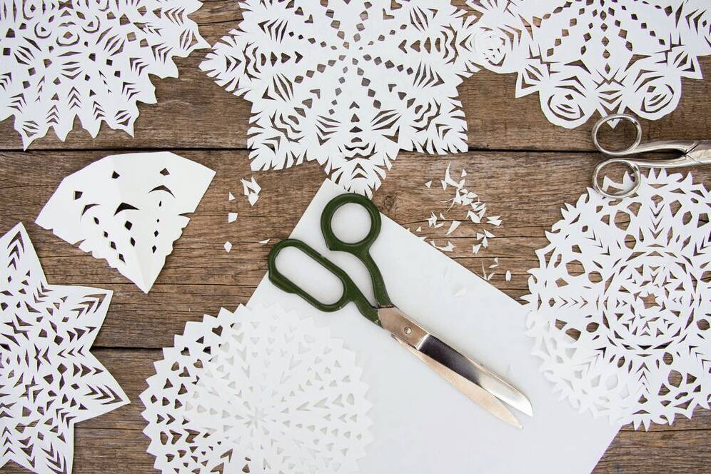 Schneeflocken aus Papier