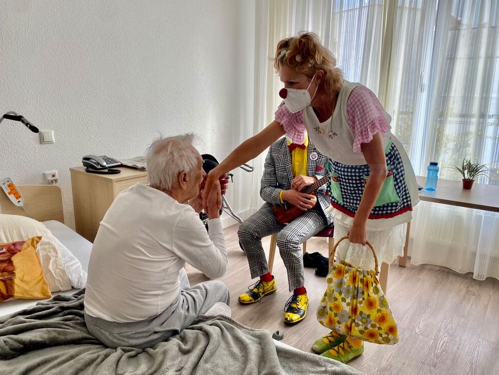 Clownbesuch im Seniorenheim
