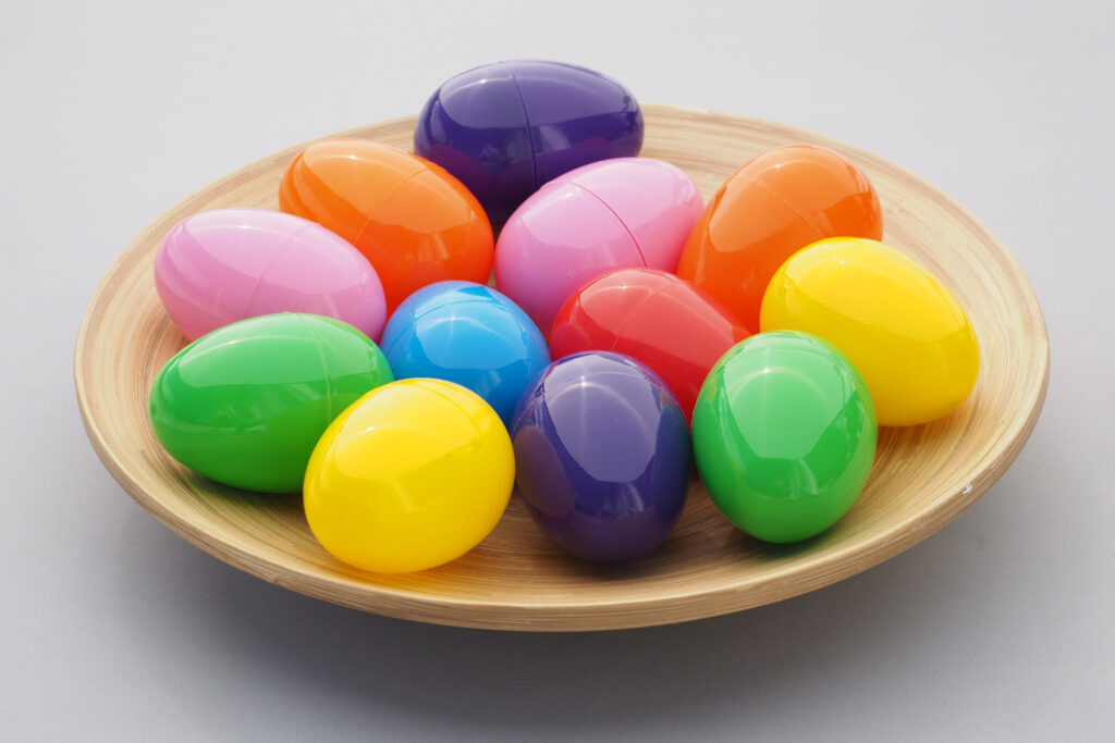 bunte Plastikostereier