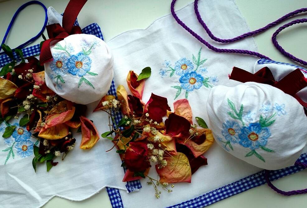 Duftsäckchen aus Stofftaschentüchern