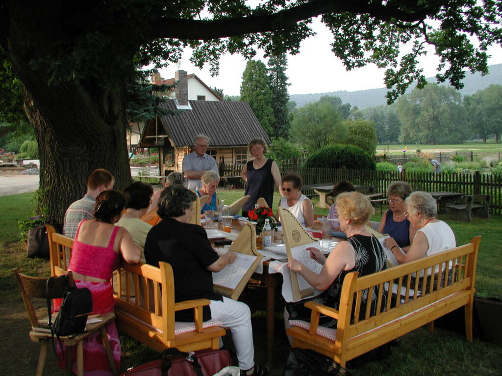 Musizieren im Garten