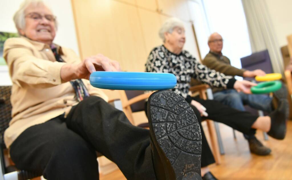 Bewegung in der Seniorengruppe
